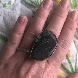Structured geode gold ring from Anthropologie